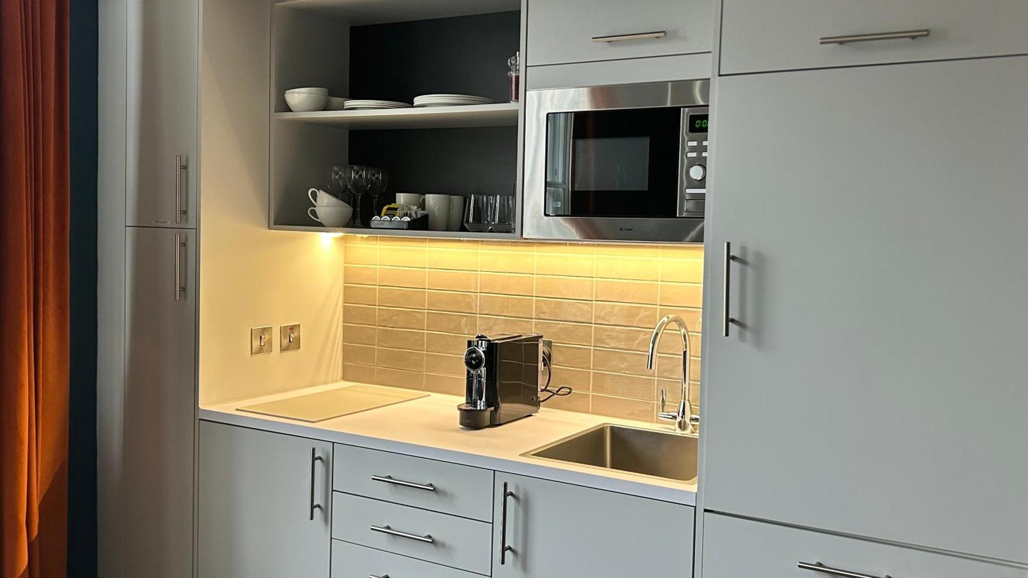 Heeton Concept Aparthotel Edinburgh Queen Street — Fotos 1